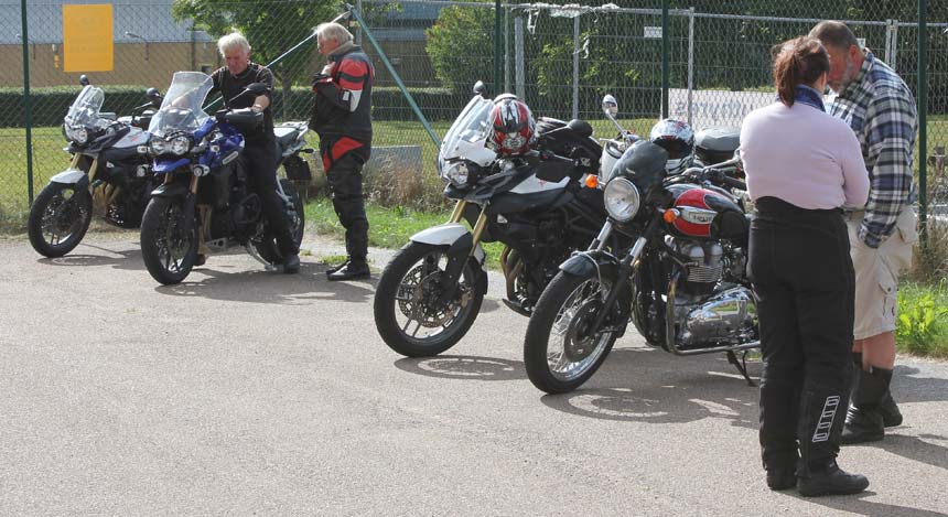 Skånska Anglofilrallyt parkeringen i målet 2012